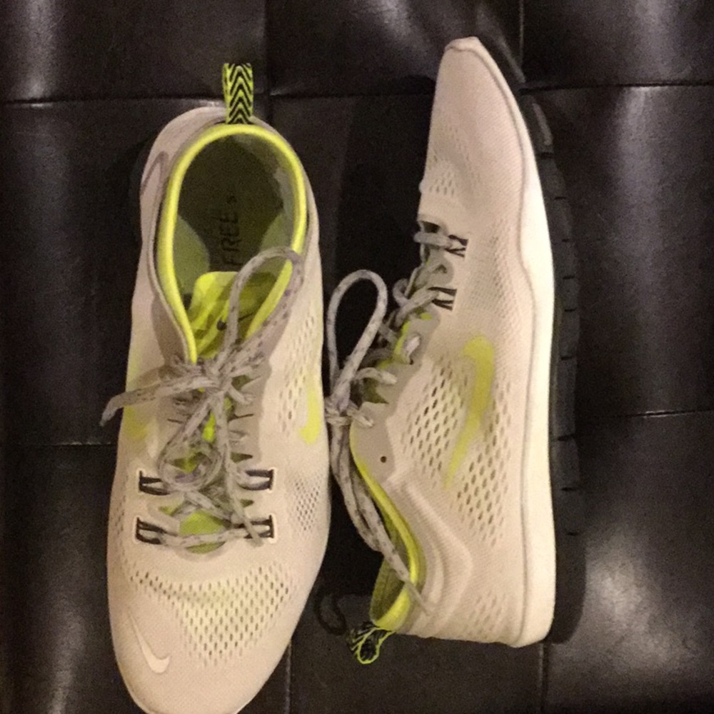 Nike Free - Picture 3 of 3